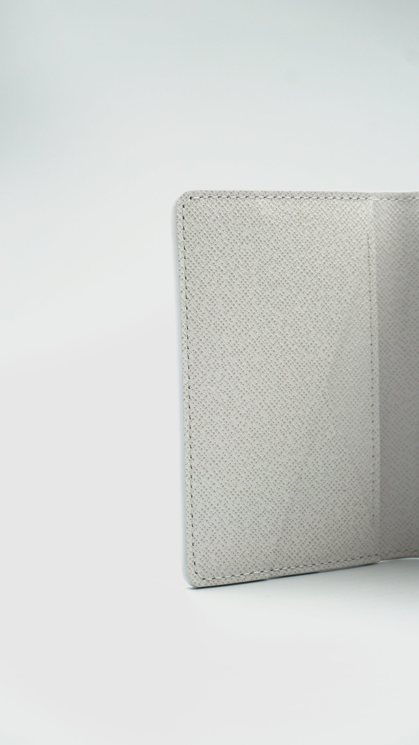 Louis Vuitton Ski White Pocket Organizer