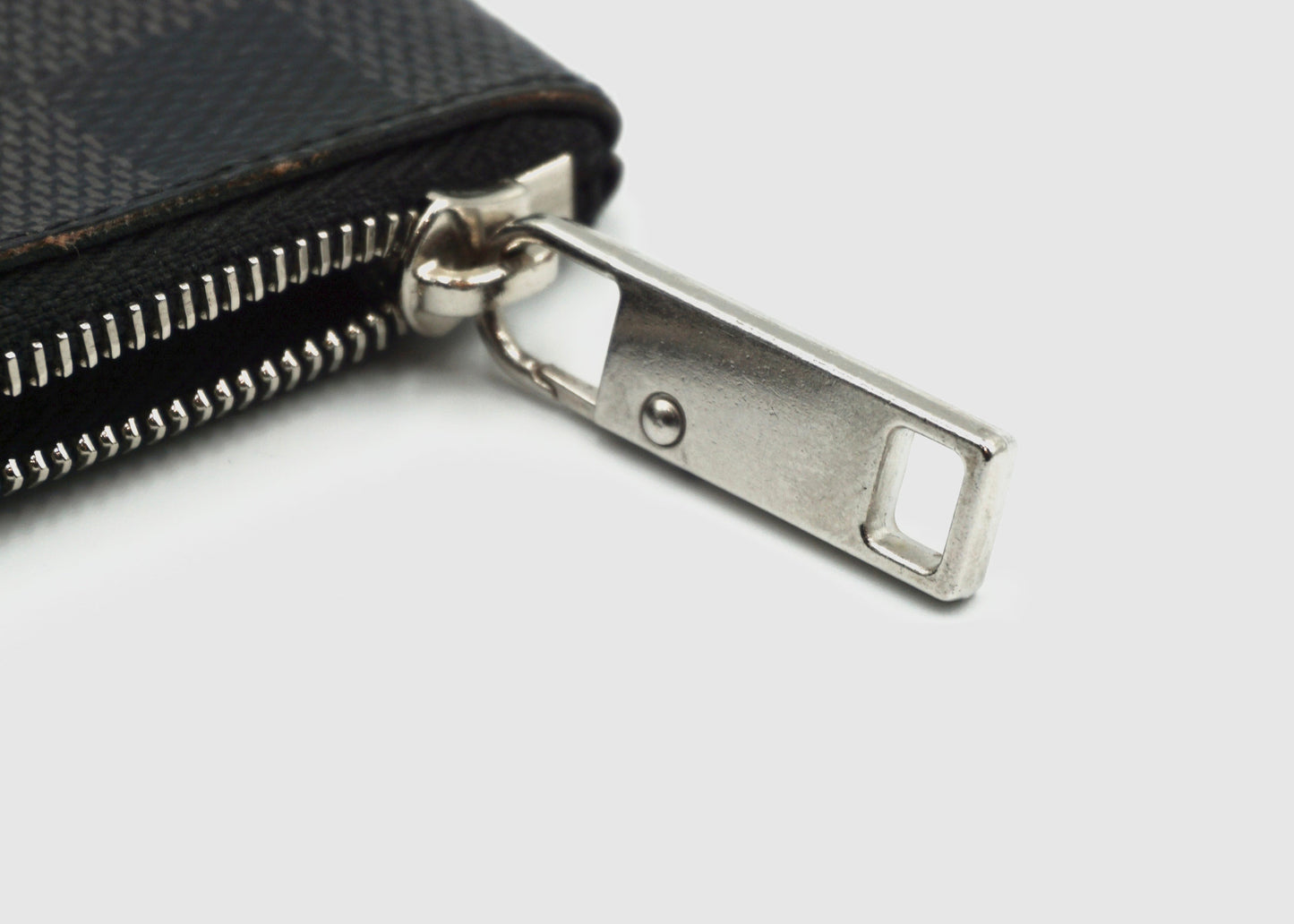 Louis Vuitton Damier Graphite Key Coin Pouch