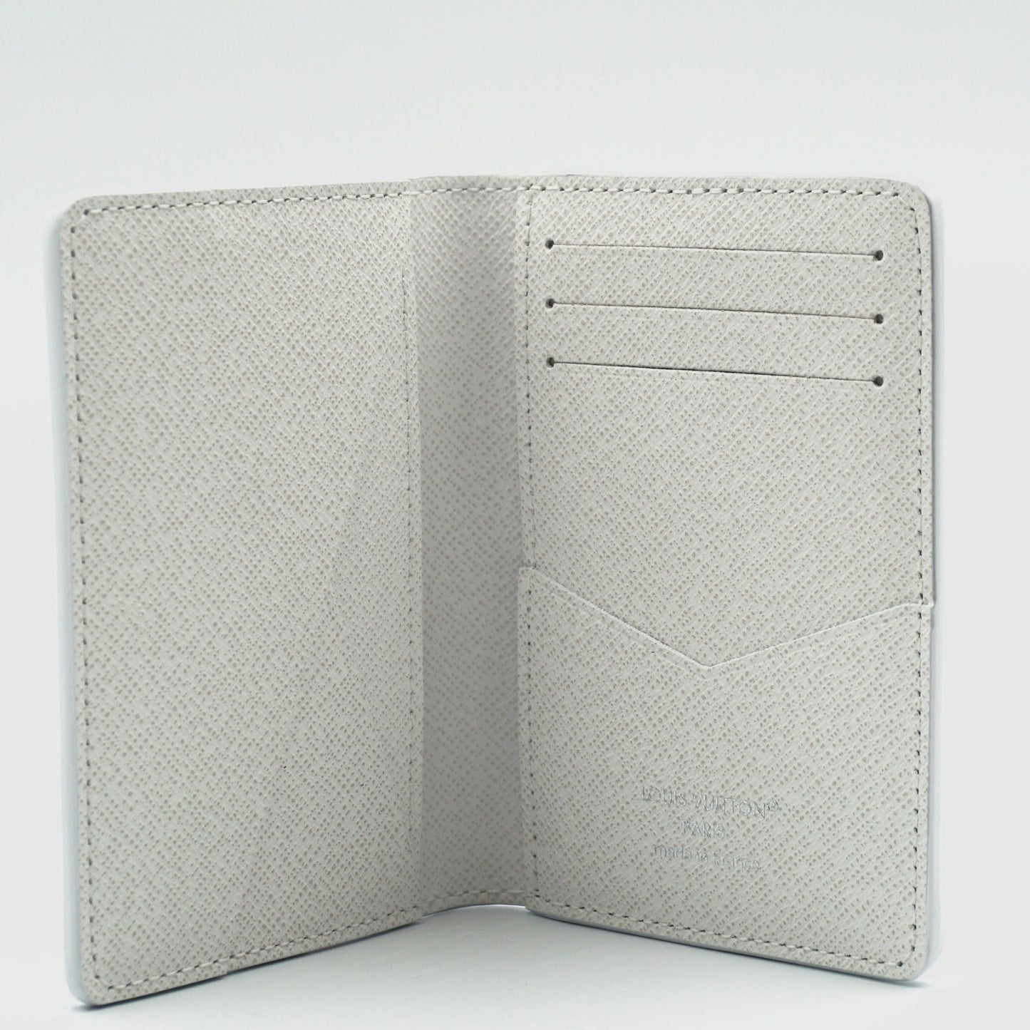 Louis Vuitton Ski White Pocket Organizer